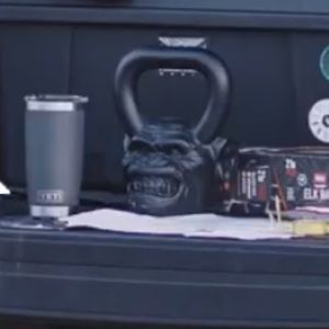 Meet your Posher, Devin